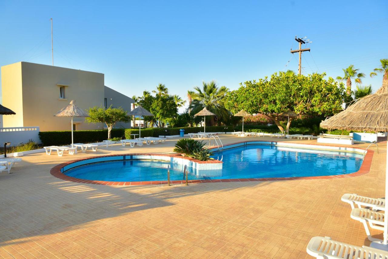 Golden Dream Apartments Аниссарас Экстерьер фото