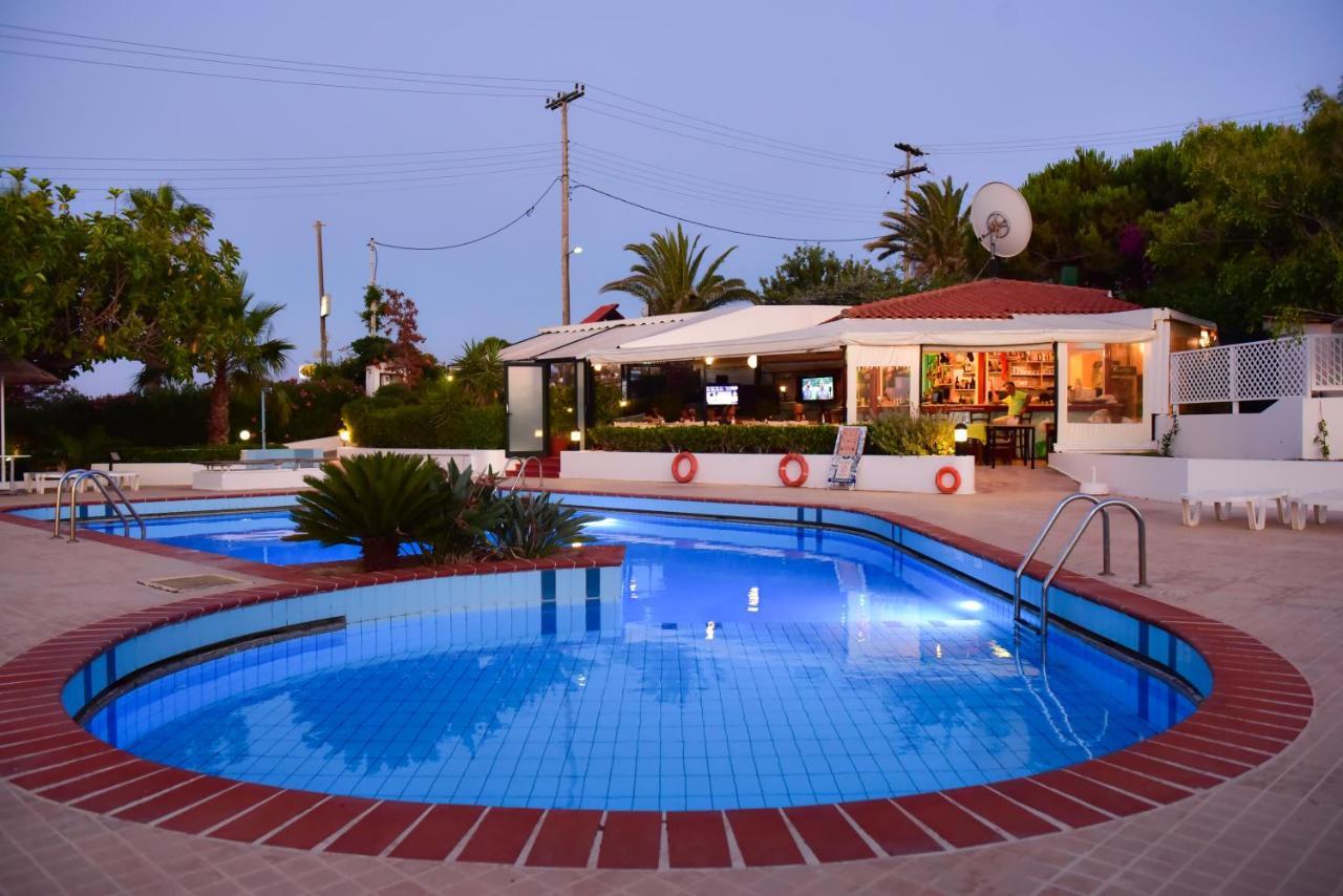 Golden Dream Apartments Аниссарас Экстерьер фото
